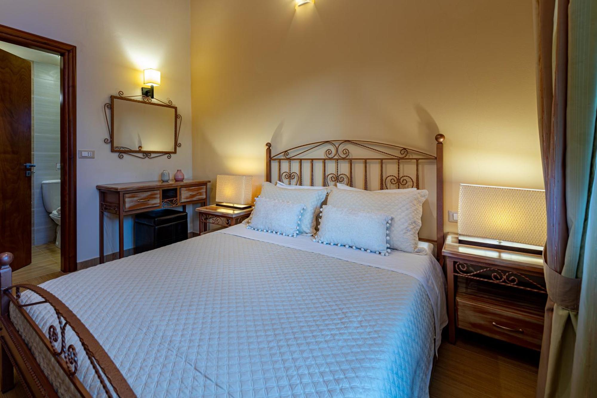 Kymaros Villas Keri Ruang foto