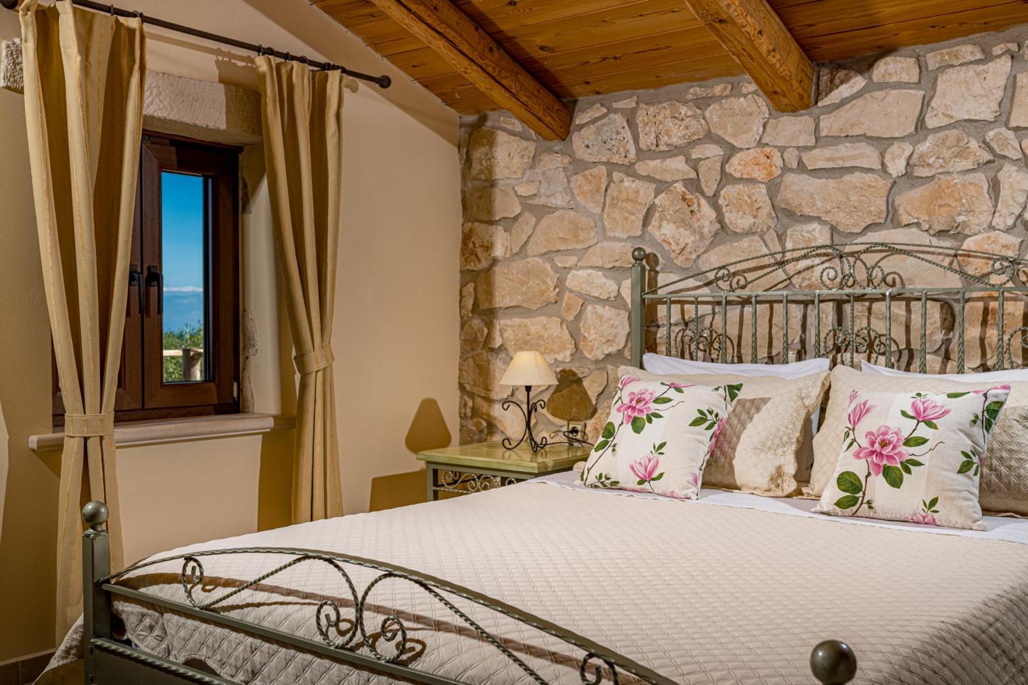 Kymaros Villas Keri Ruang foto