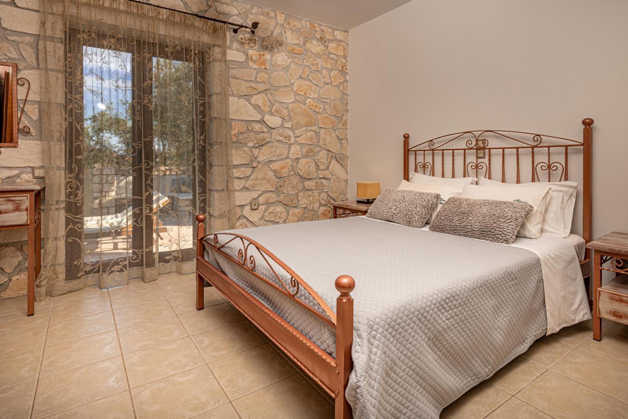 Kymaros Villas Keri Ruang foto