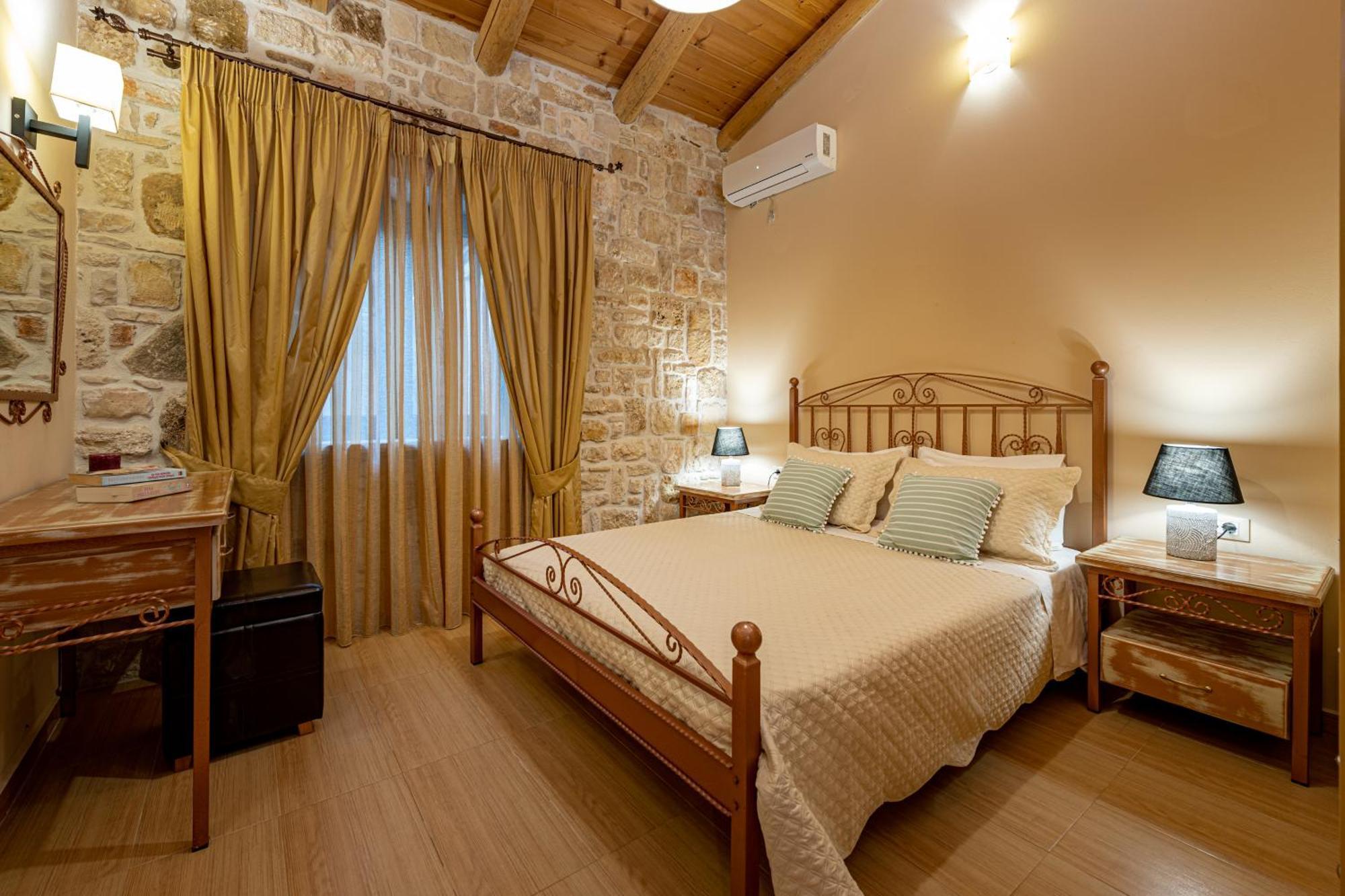 Kymaros Villas Keri Ruang foto